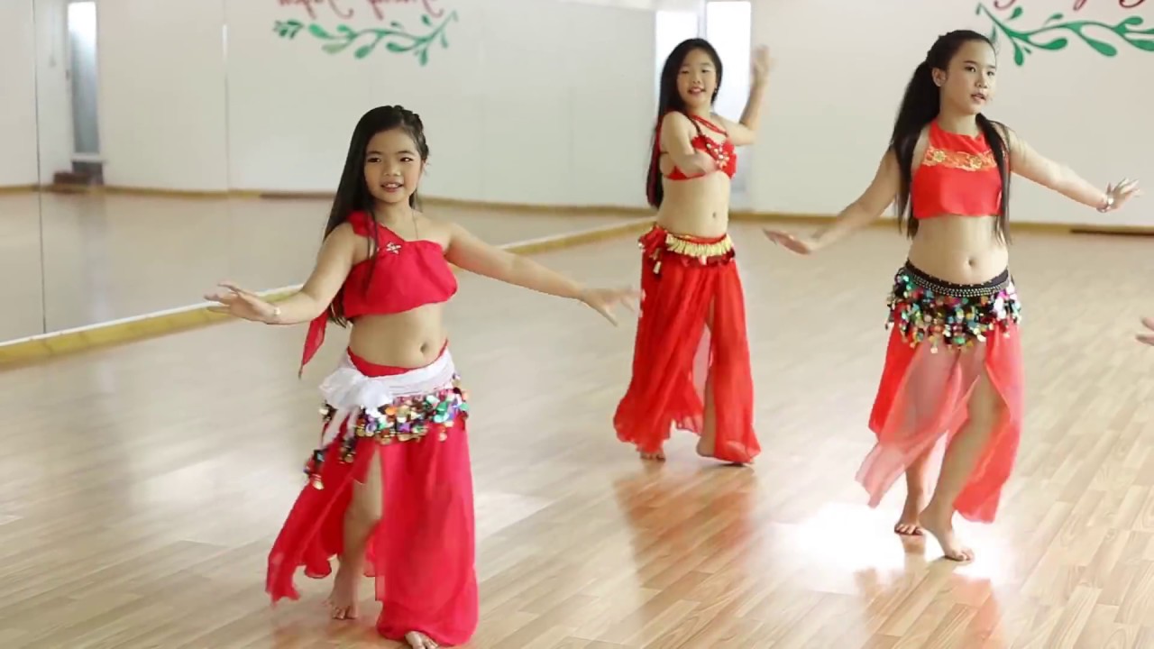 BELLY DANCE